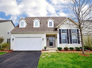 3322 Fieldstone Dr, Geneva, IL 60134