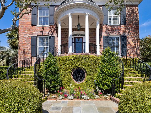 3rd image of 28 Murray Blvd