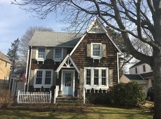 94 Fernwood Ter #A, Garden City, NY 11530
