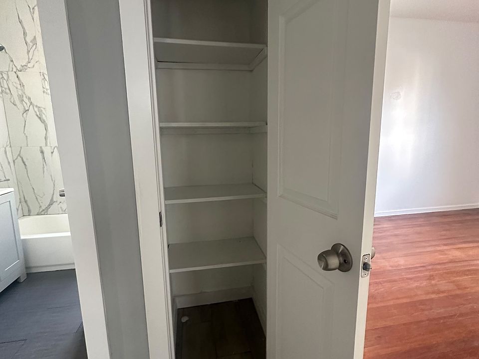 1st image of 590-592 S 19th St #2