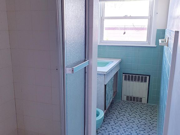 5th image of 119 Olympia Blvd #2B