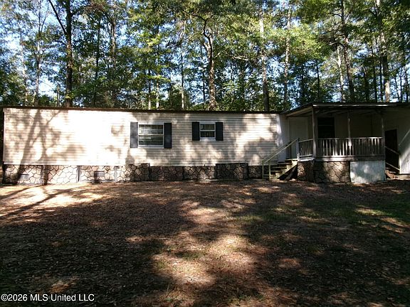 2nd image of 351 Roan Ready Rd