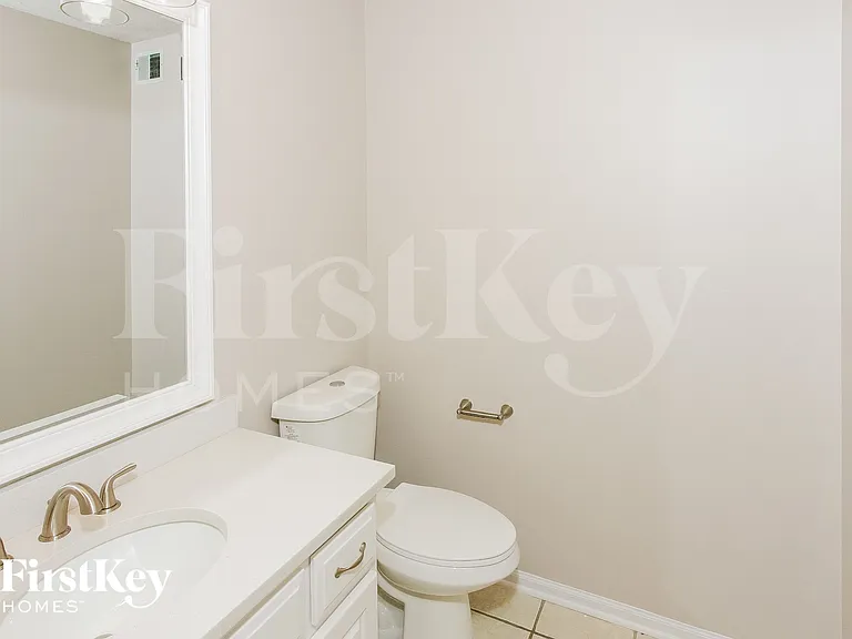 15541 Pine Rdg — Photo 14