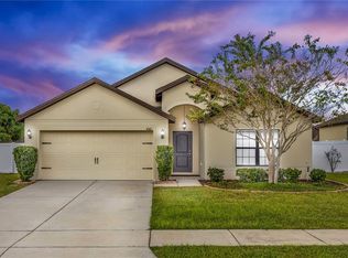 4510 Barbuda Dr, Tavares, FL 32778