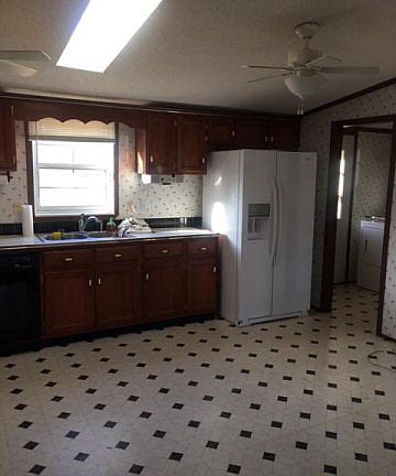 4th image of 201 Cornsilk Ln