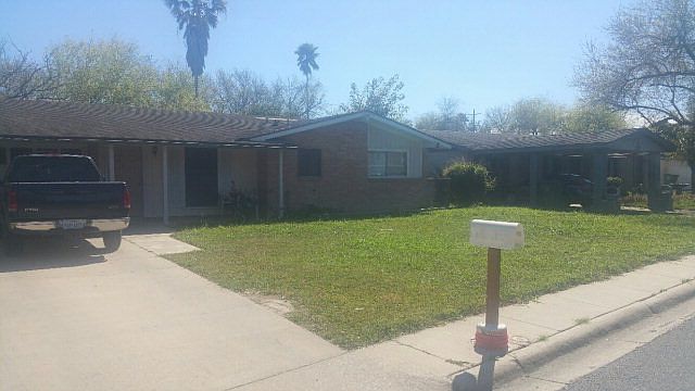 1st image of 2974 Primrose Ln