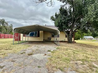 131 S Hyden, Stratford, OK 74872