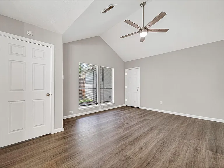 12227 W Village Dr #C — Photo 23