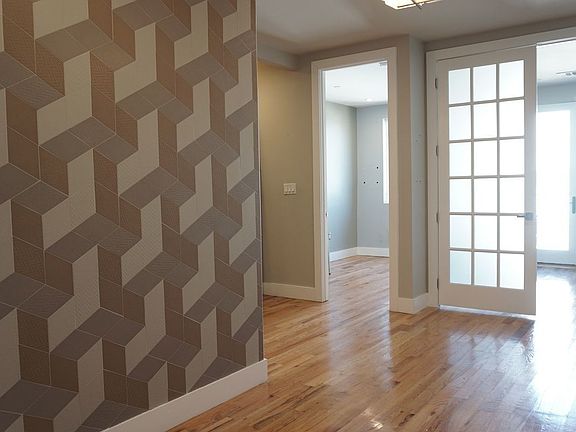 3rd image of 679 Grand St #3G
