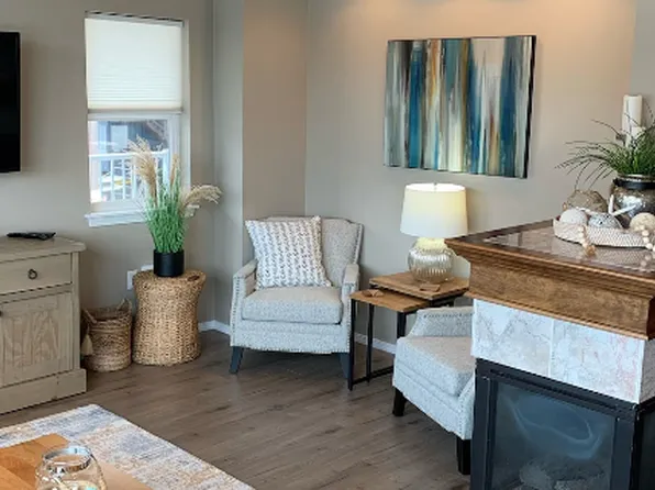 3199 Harborview Dr, Gig Harbor, WA 98335