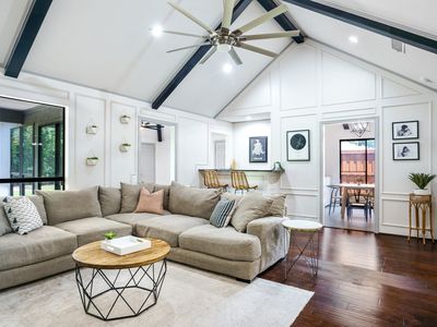 18623 Crownover Ct, Dallas, TX, 75252