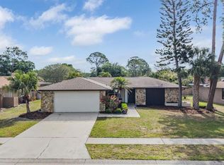 3643 Fairway Forest Cir, Palm Harbor, FL 34685