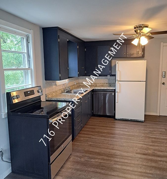 1st image of 105 Kamper Ave