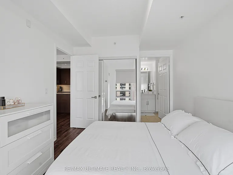 15 James Finlay Way #801 — Photo 13