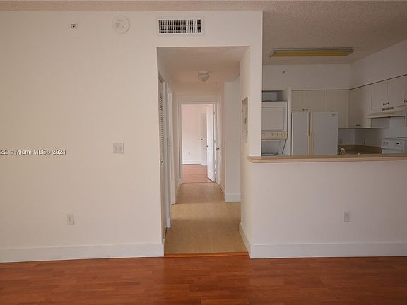 3rd image of 5099 NW 7th St #Penthouse 08-1108