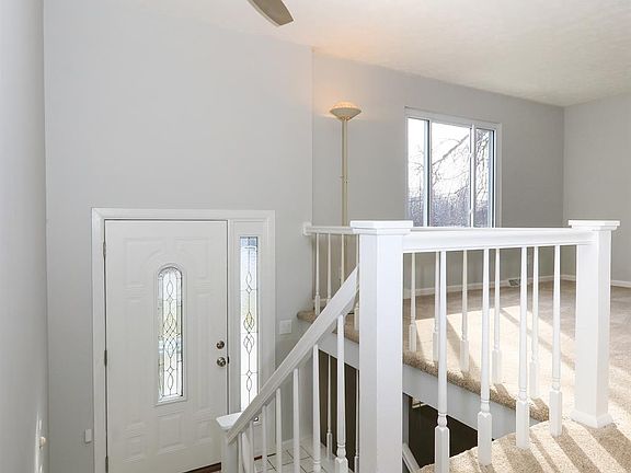 4th image of 4850 Bell Ave