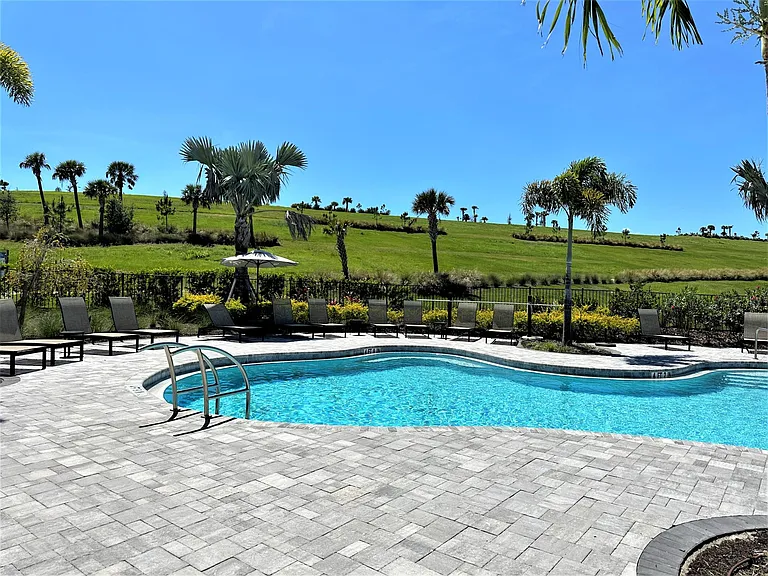 6412 Grandview Hill Ct — Photo 26