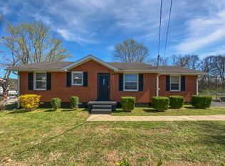 911 Brookfield Dr, Murfreesboro, TN 37130