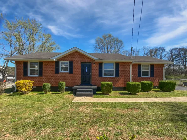 911 Brookfield Dr, Murfreesboro, TN 37130