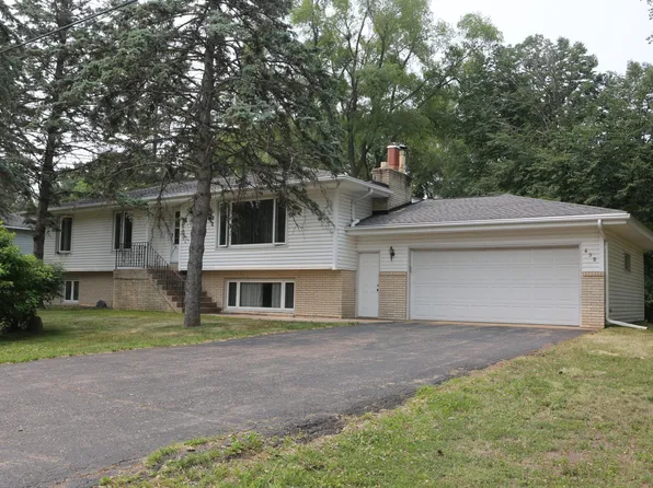 498 Quinmore Ave N, Lakeland, MN 55043