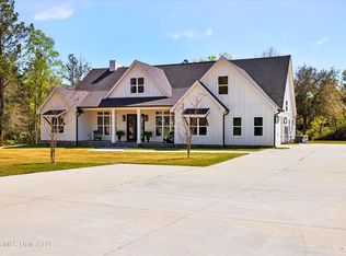24111 Ryland Ridge Rd, Saucier, MS 39574