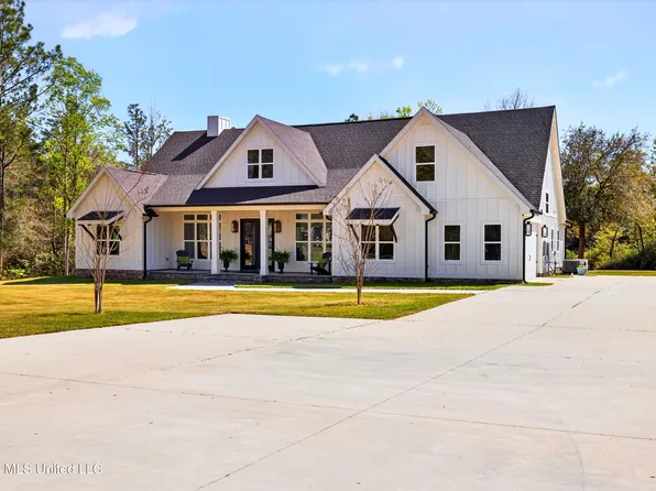24111 Ryland Ridge Rd, Saucier, MS 39574