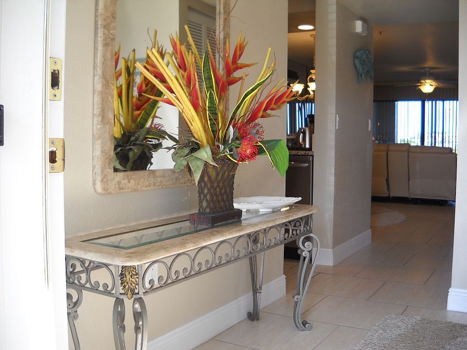 1st image of 452 Bouchelle Dr APT 104