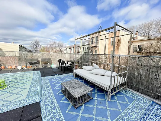 Rented by Ulas Real Estates Inc | media 29