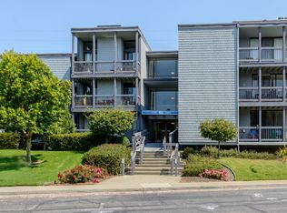 651 Port Dr APT 106, San Mateo, CA 94404
