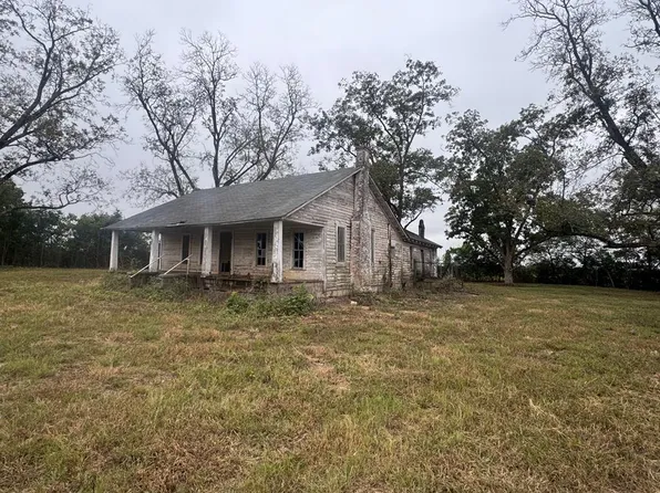 1252 County Road 165, Headland, AL 36345