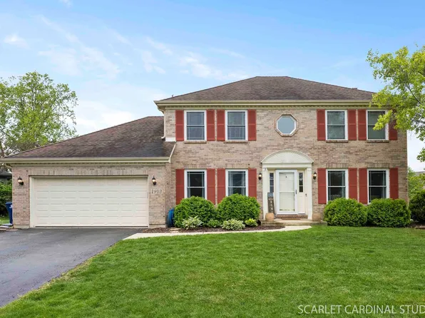 1903 Montclair Dr, Naperville, IL 60565
