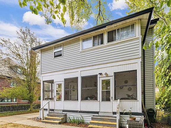 3rd image of 298 Rivard Blvd