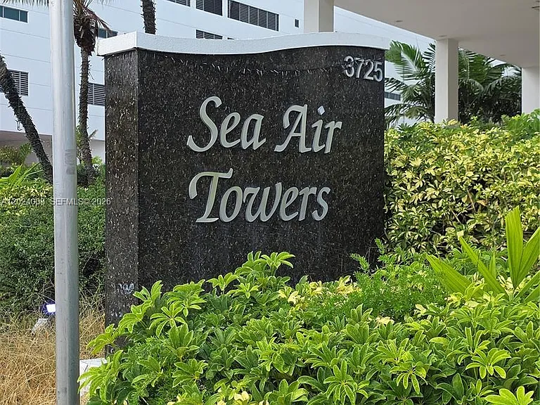 3725 S Ocean Dr #617 — Photo 2