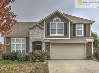 12555 S Clinton St, Olathe, KS 66061