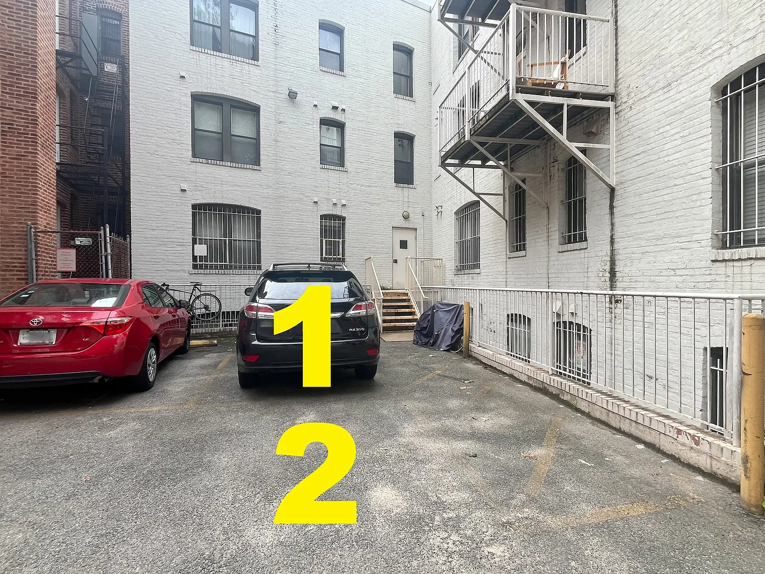 2 bed, 970 sqft, $3,900 — Photo 4