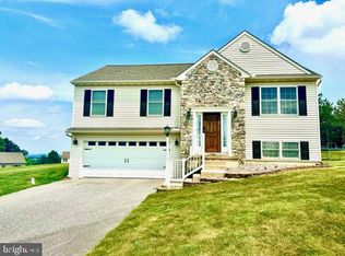 165 Bryn Way, Mount Wolf, PA