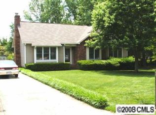 13004 Maple Spring Dr, Charlotte, NC 28278