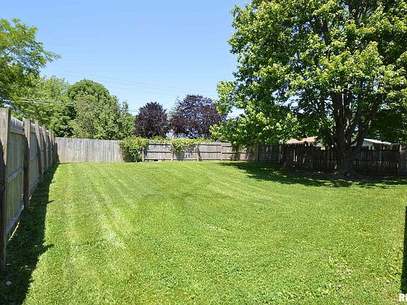 2nd image of 2709 W Millbrook Ct