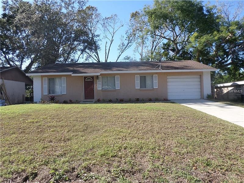 1st image of 1050 Dogwood Dr