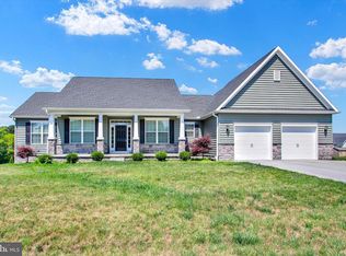 1015 Beck Mill Rd, Hanover, PA 17331