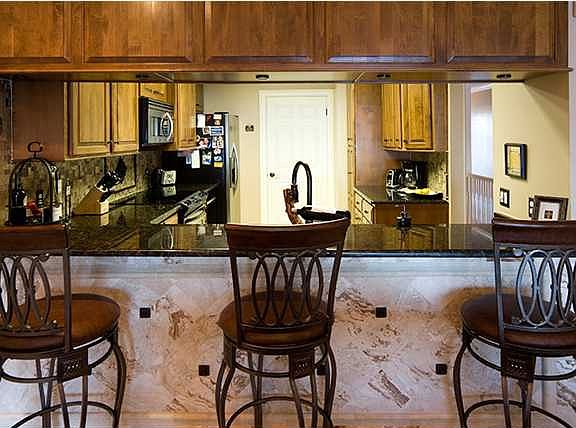 4th image of 365 Gulf Shore Dr Unit 3