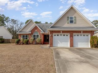 289 Lockhaven Pl, Raeford, NC 28376