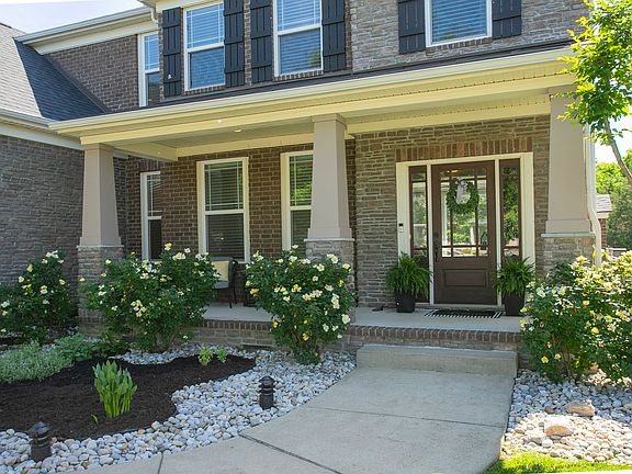 3rd image of 2341 Carouth Ct