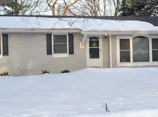 79 Marblehead Dr, Rochester, NY 14615