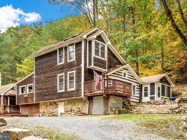 6154 Mountaindale Rd, Thurmont, MD 21788