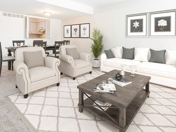 8669 Old Towne Dr #8665-D