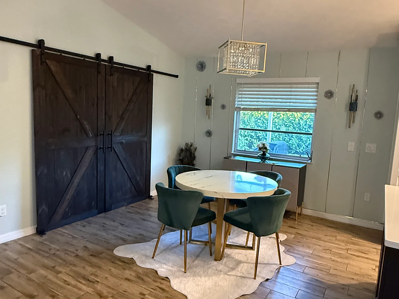 2 bed, 1539 sqft, $5,000 — Photo 2
