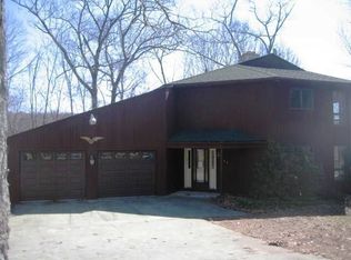 133 Baltic Rd, Norwich, CT 06360