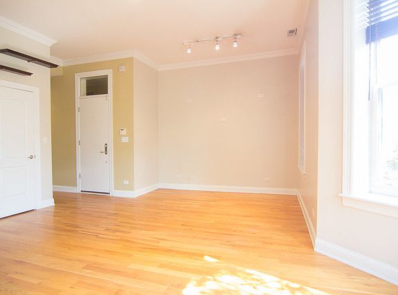 4th image of 3734 N Clifton Ave APT 3