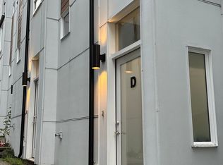 1803 20th Ave UNIT D, Seattle, WA 98122